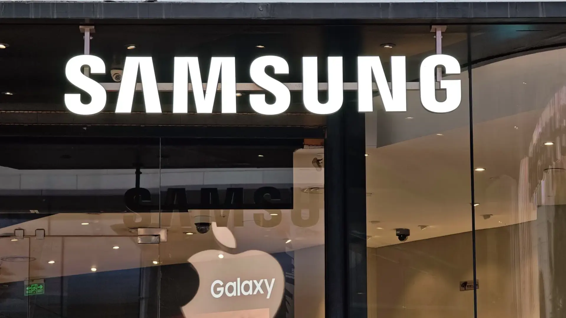 «Сейсмический» сдвиг Nvidia, нехватка ИИ-чипов и угроза повышения цен на гаджеты